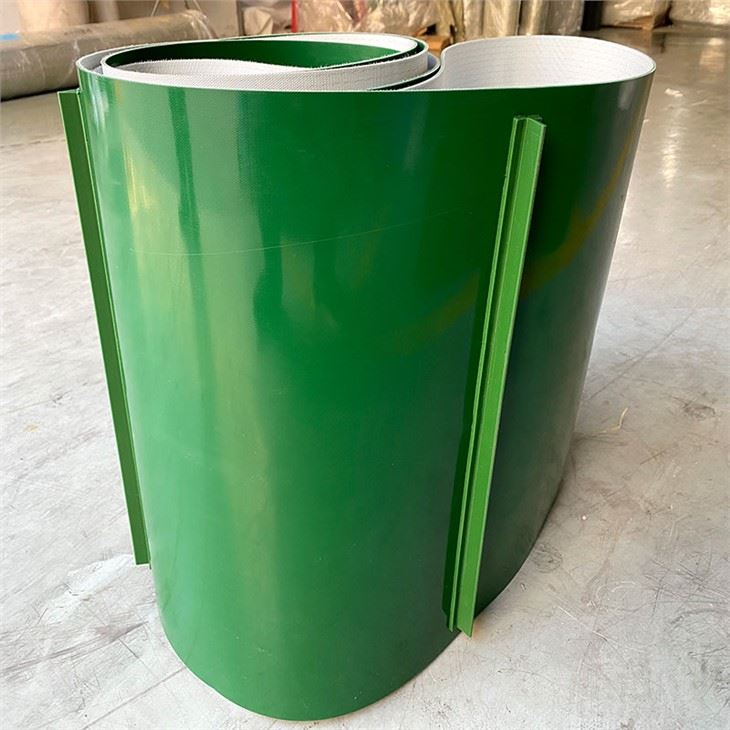 Green PVC Cleated Conveyor Belt